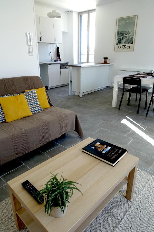Maison Carrée/Coeur historique de Nîmes - Superbe Appt 55m² Esterno foto