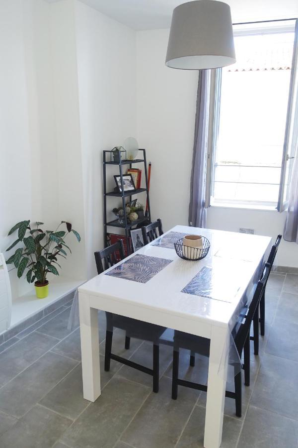 Maison Carrée/Coeur historique de Nîmes - Superbe Appt 55m² Esterno foto