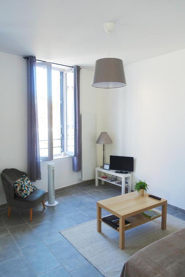 Maison Carrée/Coeur historique de Nîmes - Superbe Appt 55m² Esterno foto